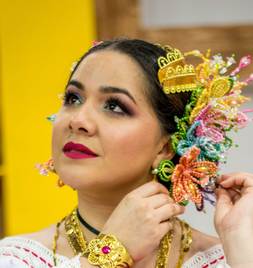 La mujer paraguaya: Un reconocimiento en su día