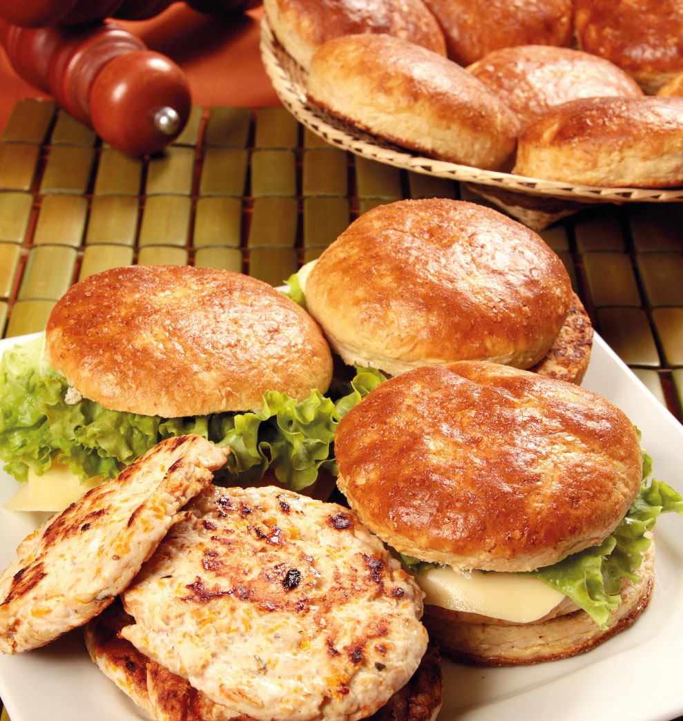 Hamburguesas de pollo con pan de avena