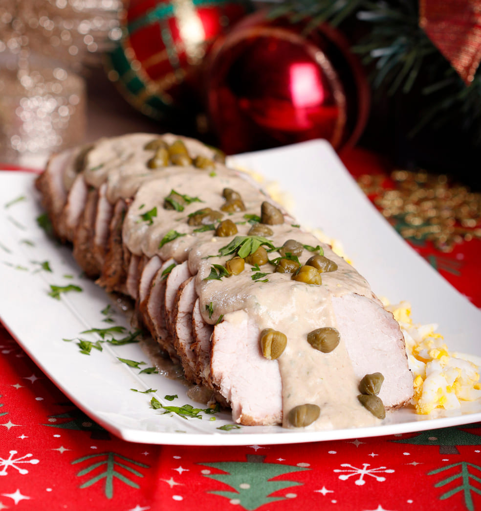 Lomo de cerdo al vitel tone