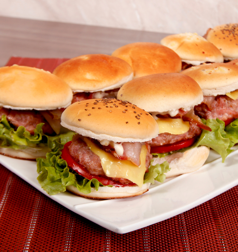 Mini hamburguesas de cerdo con chorizo