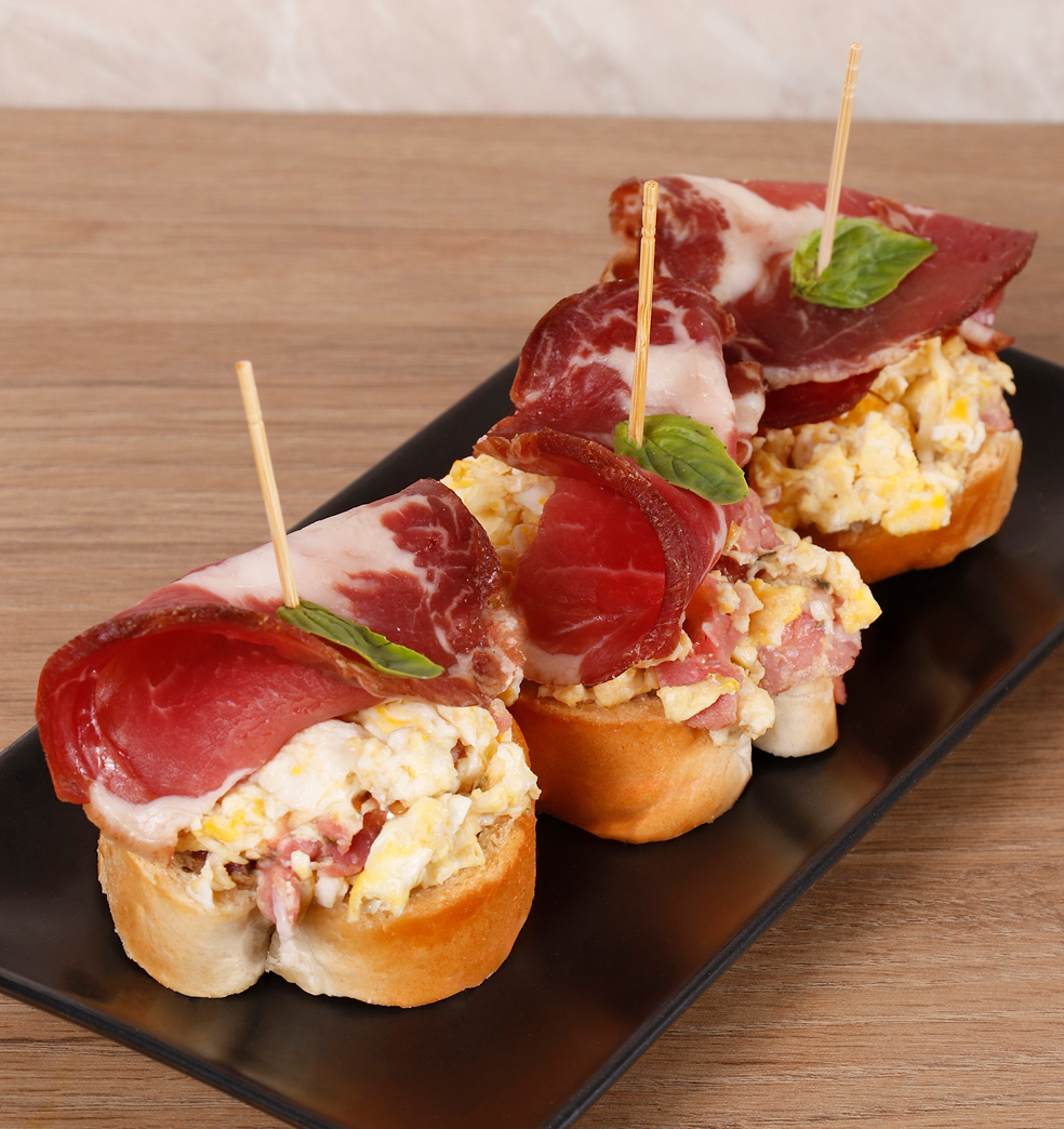 MONTADITOS DE BONDIOLA