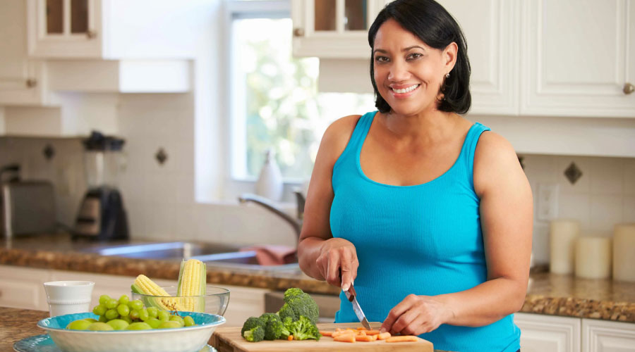 Cómo estar saludable y evitar subir mucho de peso en la menopausia